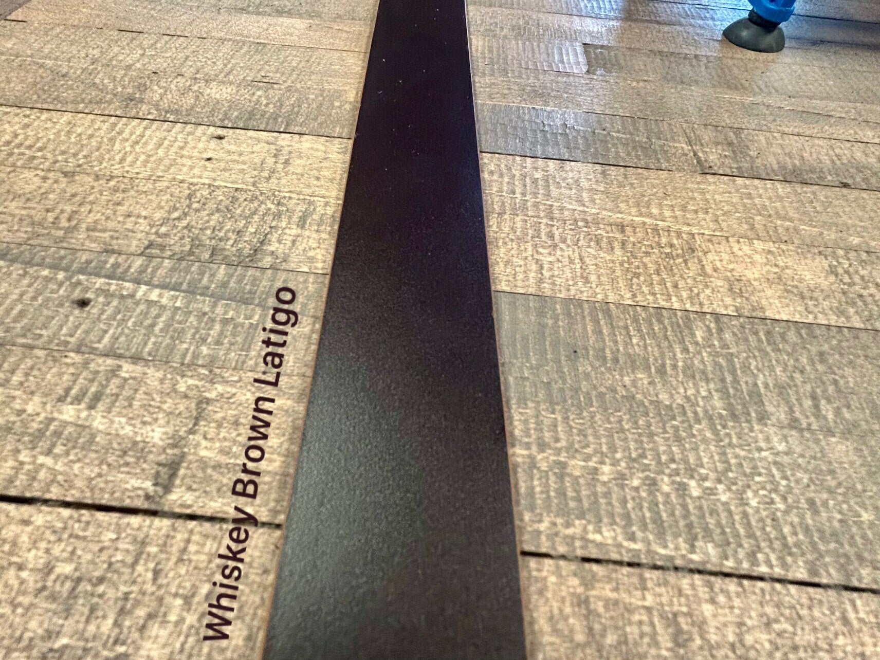 Leather Dog Collar Handmade USA Custom Guitar Strap Crossbody Fanny Pack Belt Natural Purse Straps Leather Blanks Craft Supplies