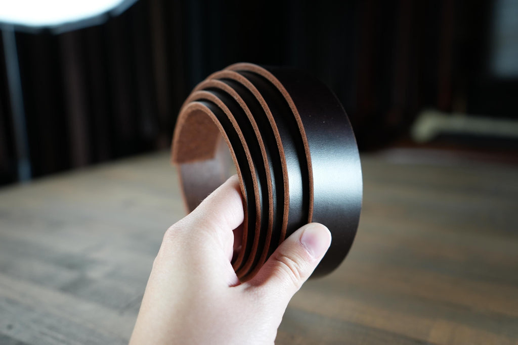 Leather Dog Collar Handmade USA Custom Guitar Strap Crossbody Fanny Pack Belt Natural Purse Straps Leather Blanks Craft Supplies