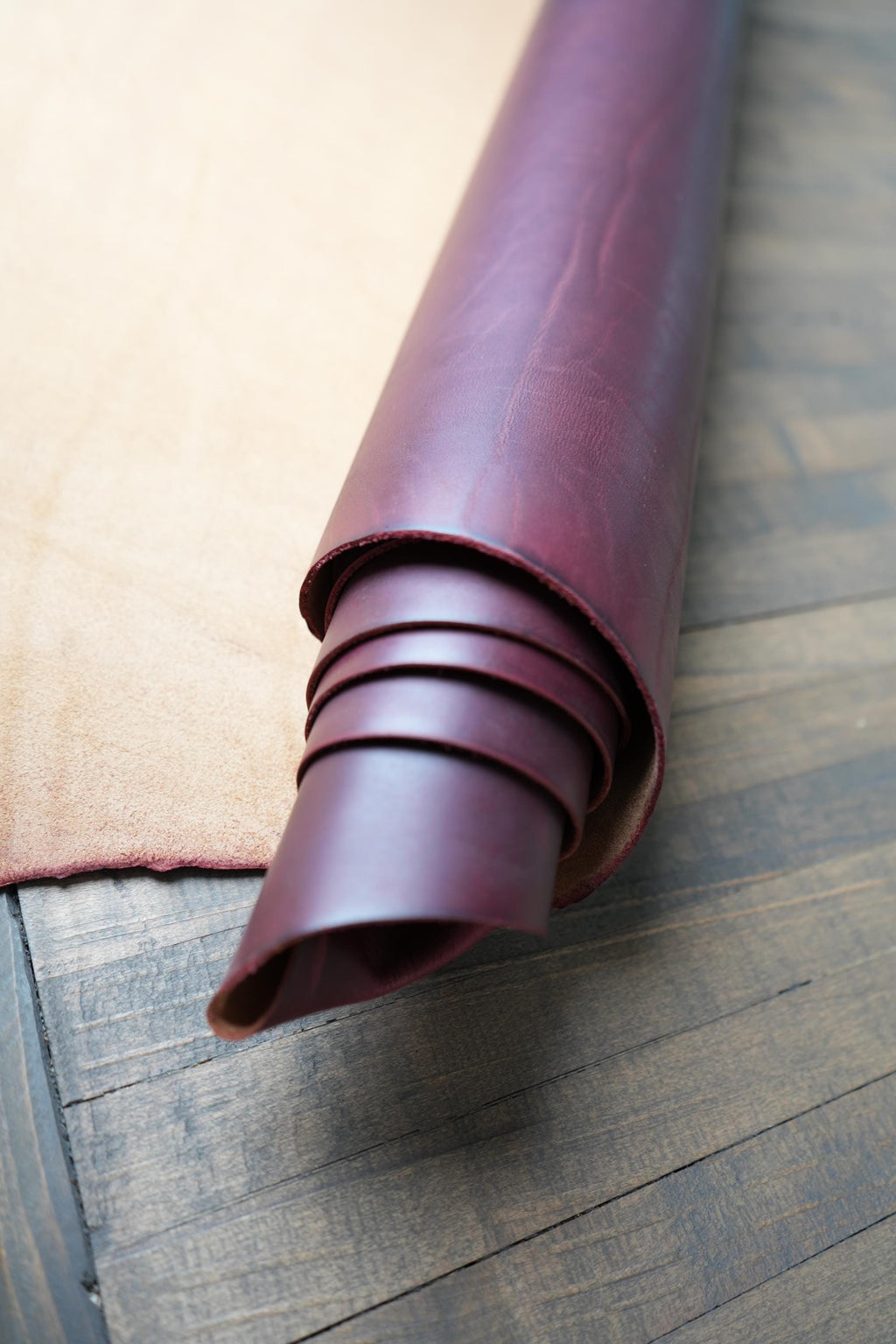 Steer Hides Heavy Weight Leather Premium Tannage Leather Hides Leather Supplies for Belts leather Boots