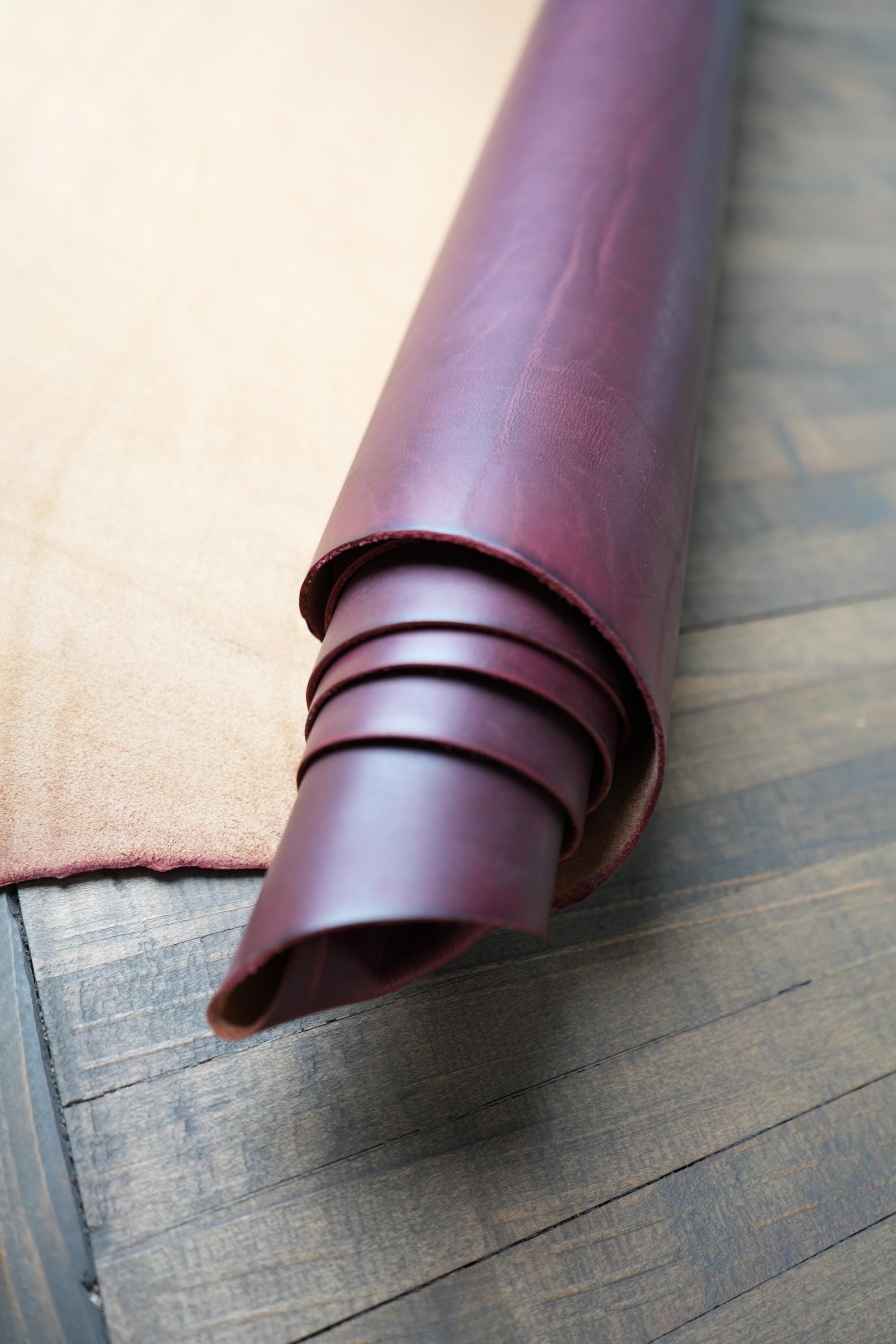 Steer Hides Heavy Weight Leather Premium Tannage Leather Hides Leather Supplies for Belts leather Boots