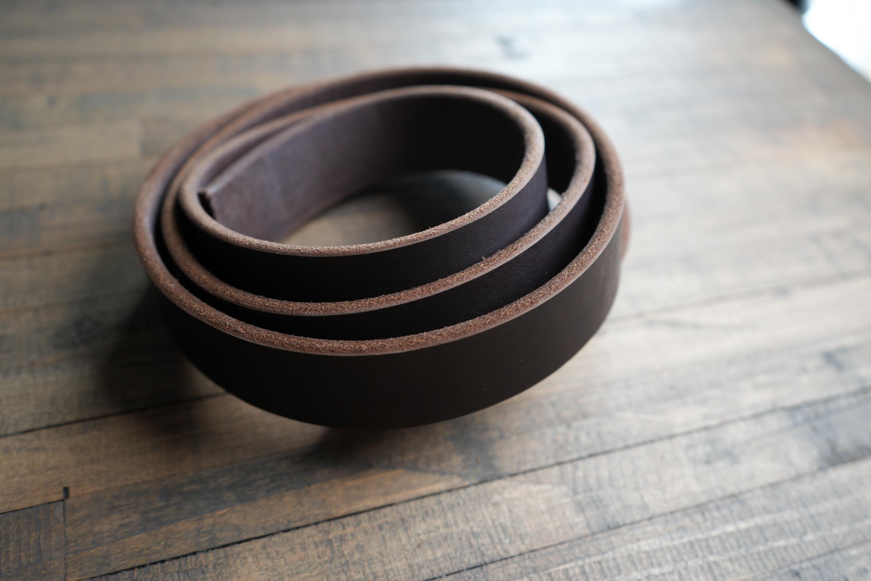 Havanna Veg Tanned Bridle Leather 12-14oz American Hides Tanned in America Premium Leather Straps with Beveled Edges Ready for Belt Making