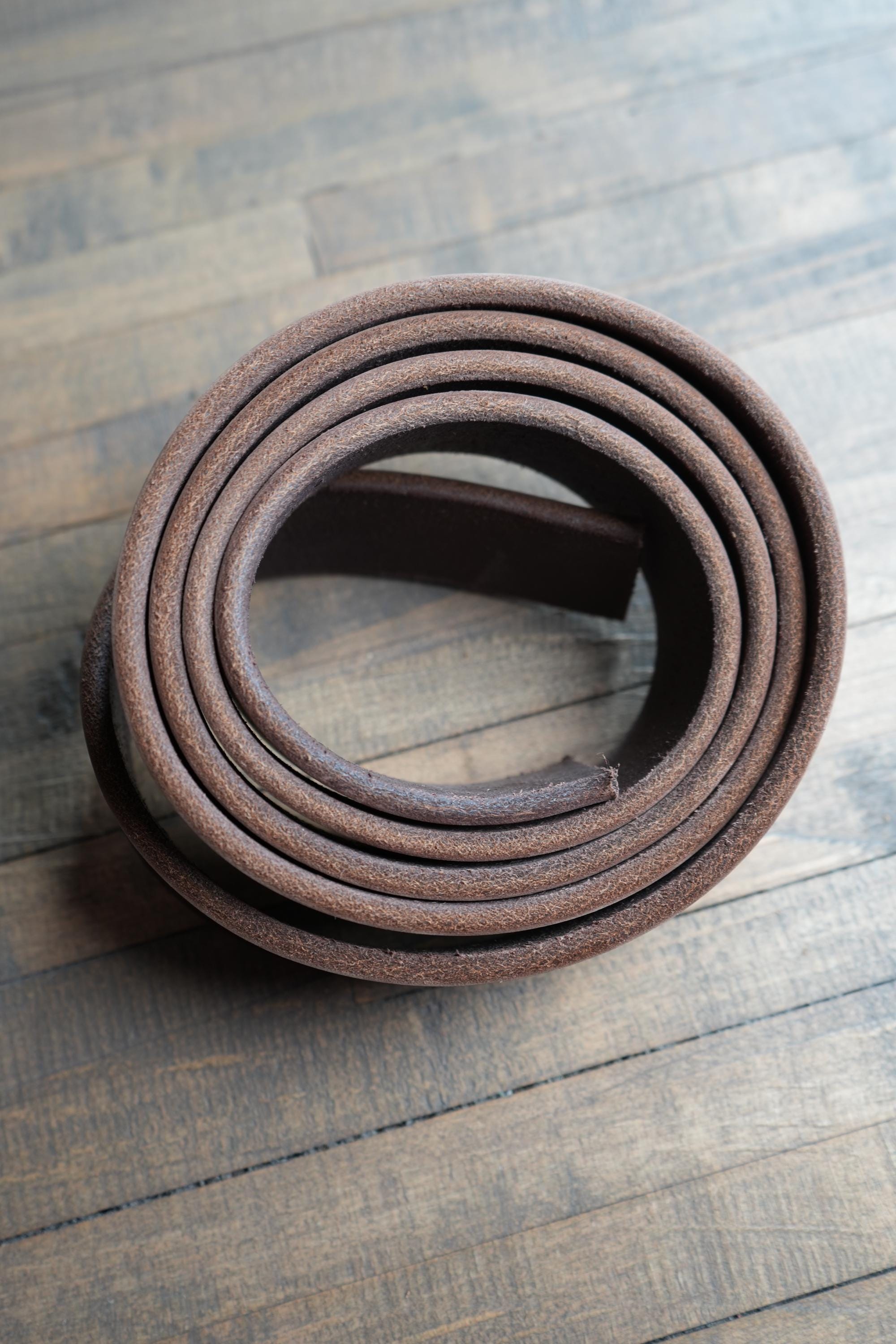 Havanna Veg Tanned Bridle Leather 12-14oz American Hides Tanned in America Premium Leather Straps with Beveled Edges Ready for Belt Making