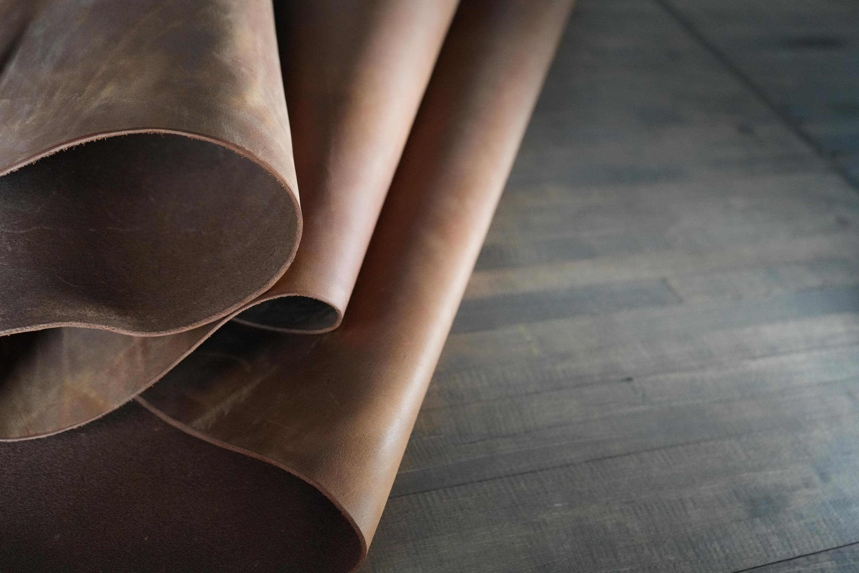 American Handmade Leather Hide Rustic DIY Craftsman Distressed Wallet Panel Handcut Cowhide Bull Crazyhorse Steerhide Tooling Hobbyist Bag.